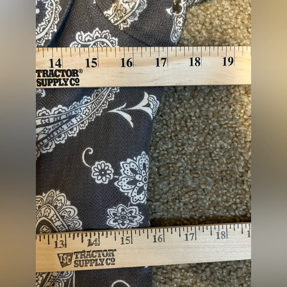 3 Sisters Paisley Tapestry Gray & White Jacket size S - Picture 12 of 14